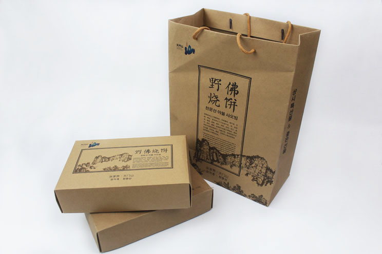 這樣原汁原味土特產(chǎn)禮品盒+手提袋套裝你也想要嗎？快來長沙印刷廠日大彩印定制！